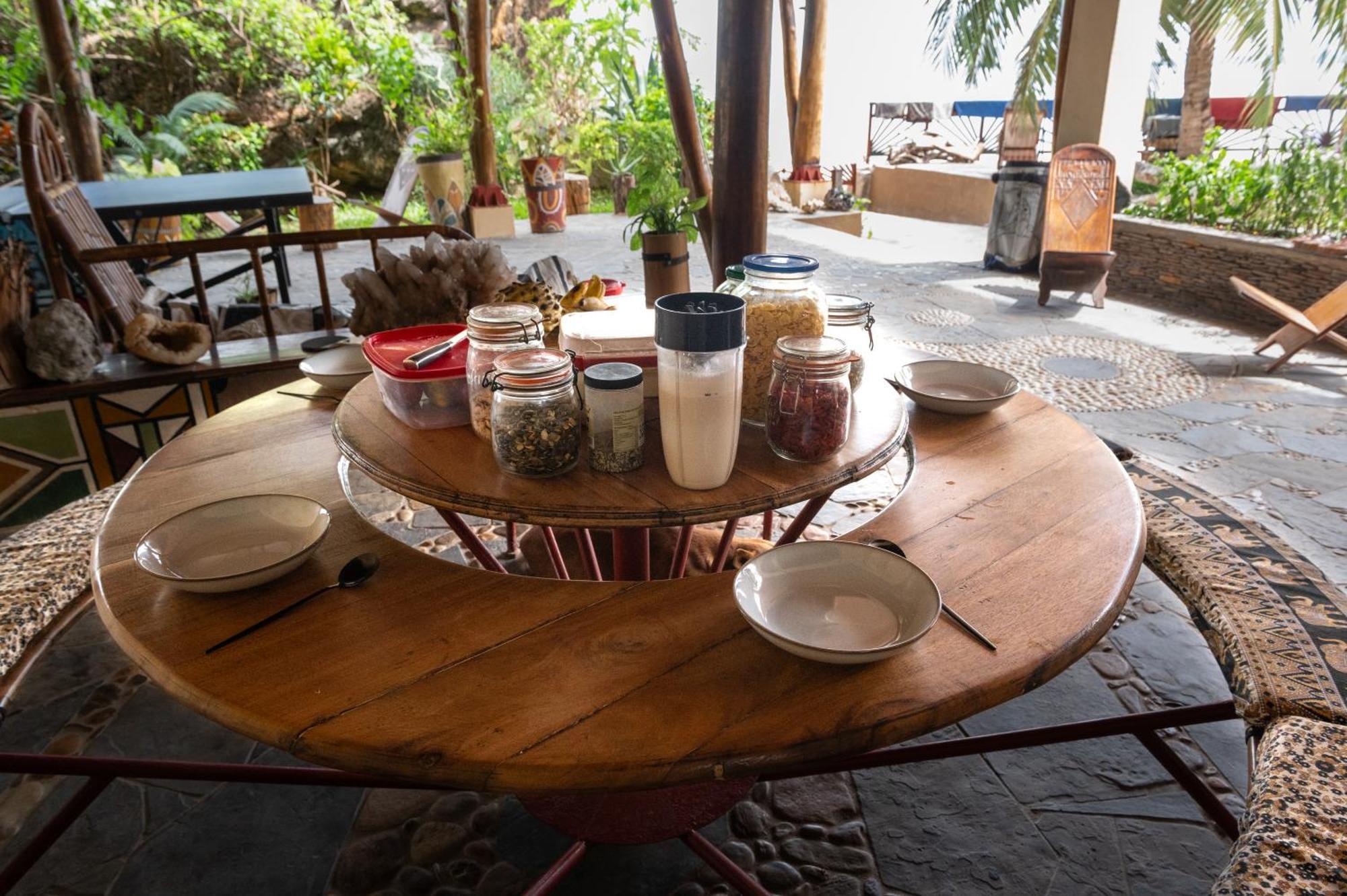 Shambala Madagascar: Beachfront Lodge And Adventures Ambolobozo Zewnętrze zdjęcie