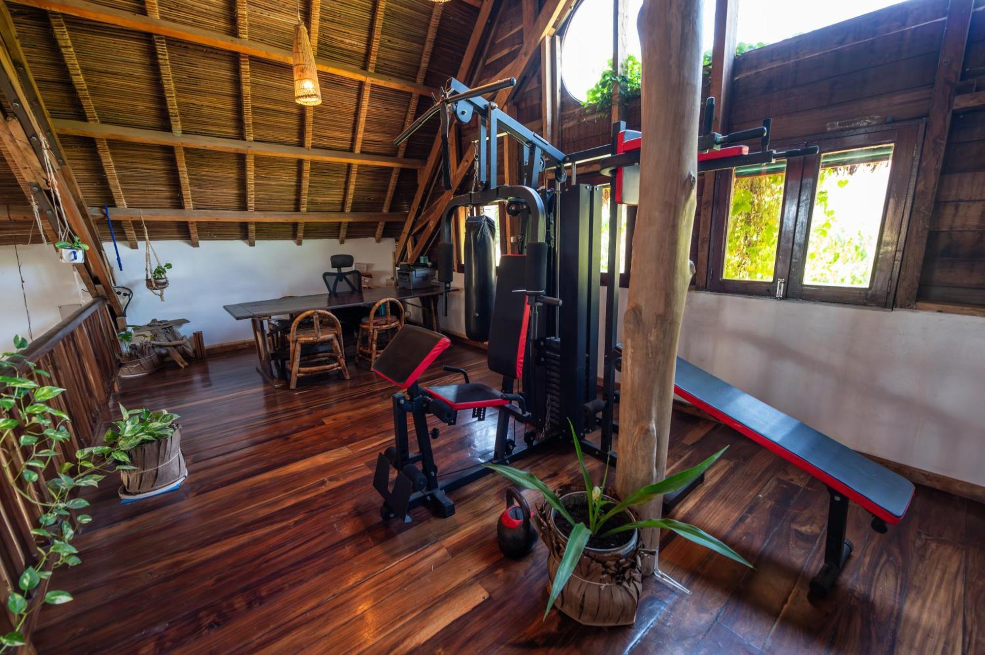Shambala Madagascar: Beachfront Lodge And Adventures Ambolobozo Zewnętrze zdjęcie